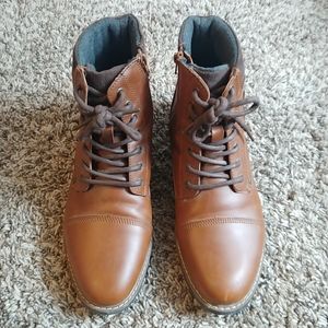 Men leather boots with zipper